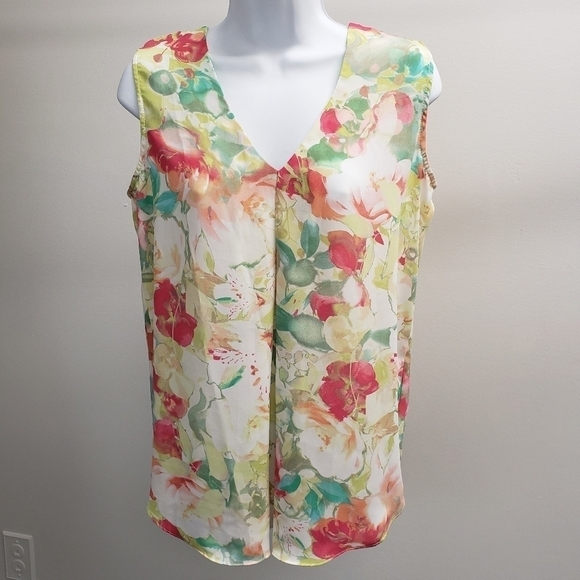 Rose & Olive Floral Sleeveless Top Size Small - Picture 1 of 6